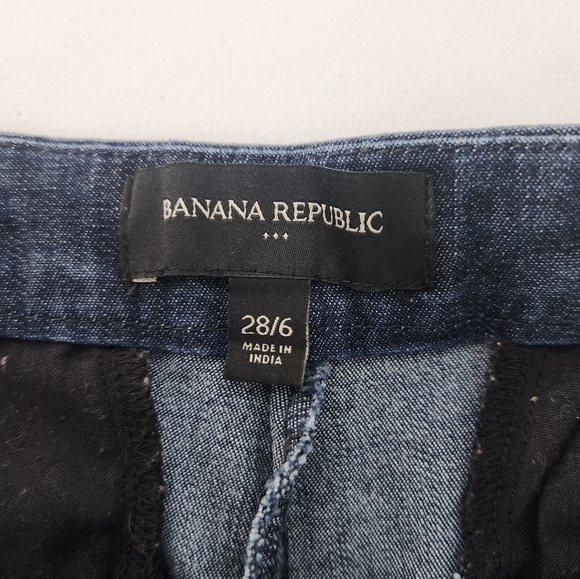 Womens BANANA REPUBLIC SHORTS, SIZE 6 - Picture 3 of 7